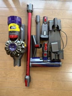 【ジャンク品】ダイソンv8slim fluffyのサムネイル