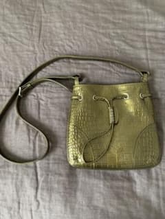 cooga 薄マチショルダーバッグのサムネイル