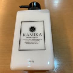 カミカ 黒髪クリームシャンプー KAMIKA 400gのサムネイル