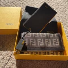 フェンディ正規品キーケースのサムネイル