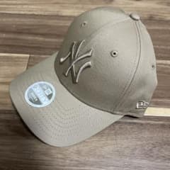 NEW ERA 9FORTY NY キャップ （ベージュ）のサムネイル