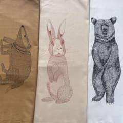 【3枚セット】綿オックス 生地 ハギレ 動物柄 1パネル（110×60cm）のサムネイル
