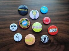 マサドラさん用★ピンズ・バッジ11個セット（adidas, LEGO, PUMAのサムネイル