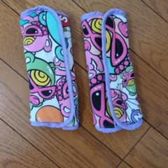抱っこひも用カラフルパッドのサムネイル