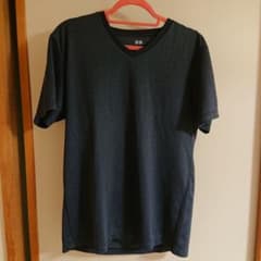 ユニクロ ドライEX シャツ Vネック Tシャツ XLのサムネイル
