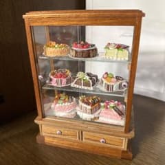 ミニチュア ケーキショーケース - メルカリ