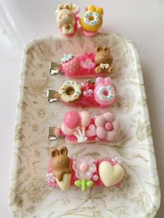 デコホイップのヘアピンのサムネイル
