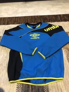 umbro アンブロ ピステ　ジャージ　上下セット　キッズのサムネイル