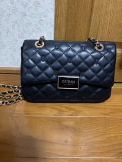 GUESS ショルダーバッグ キルティング チェーンのサムネイル