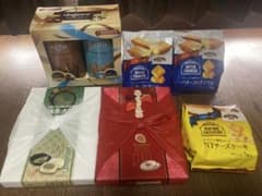 【甘いお菓子詰め合わせセット】抹茶大福 苺チョコ大福 カントリーマァム等のサムネイル