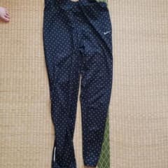 ランニング、ウォーキングレギンス