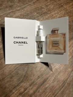 GABRIELLE CHANEL & BLEU DE CHANELサンプルセット - メルカリ