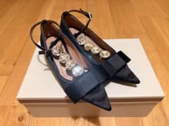 marni ブラック サテン ビジュー パンプスのサムネイル