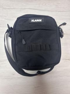 XLARGE ブラック ショルダーバッグのサムネイル