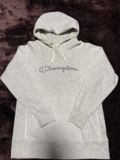 Champion 裏起毛 グレー パーカー Lサイズのサムネイル