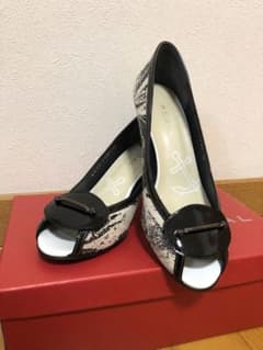 REGAL パンプスのサムネイル