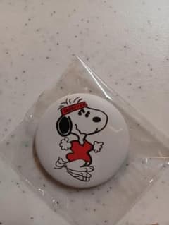 SNOOPY 캔 배지 레드