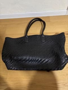 本日限り値下げCOLE HAAN イントレチャート トートバッグ ブラックのサムネイル