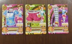 アイカツ カード ポップ 3枚セット トップス ボトムス シューズ - メルカリ