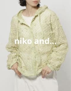 niko and 】3Dフラワーメッシュフーディー - メルカリ