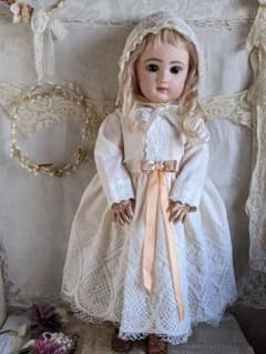 y】アンティークビスクドール用のワンピースとボネのセット - メルカリ