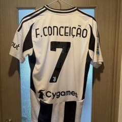 ユヴェントス コンセイソン 7 ユニフォームのサムネイル