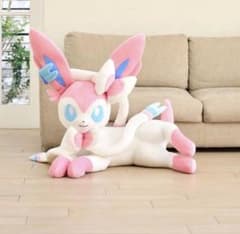 ［新品未開封品］ぬいぐるみ 等身大　ニンフィア 寝そべり 寝そべり ニンフィア ぬいぐるみ 等身大 - メルカリ