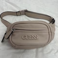 GUESS ボディバッグ・ウエストポーチ ベージュのサムネイル