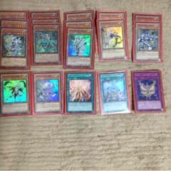 遊戯王 セイクリッド デッキのサムネイル