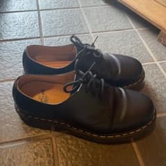 最終値下げ　Dr.Martens ドクターマーチン 3ホールのサムネイル
