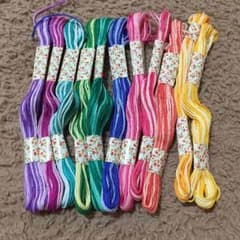 刺繍糸のサムネイル