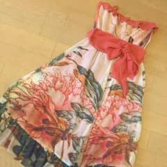 ヴィヴィアンタム★ベアトップドレスのサムネイル