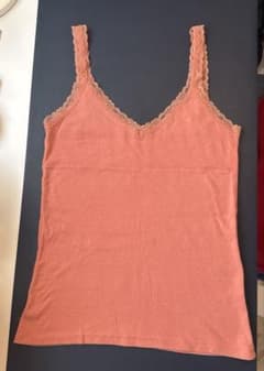 Brandy Melville レースキャミソール コーラルのサムネイル