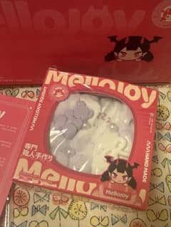Mellojoy スクイーズ 紫 ふとん くまのサムネイル