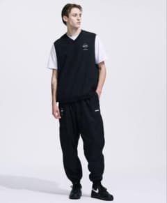 SOPH F.C real Bristol ブラック ジョガーパンツのサムネイル