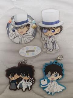 怪盗キッド グッズ まとめ売り 缶バッジ アクスタ ラバストのサムネイル
