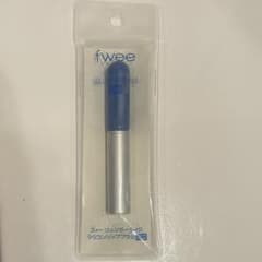 fwee フィンガーライクシリコンリップブラシのサムネイル