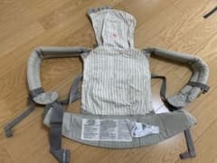 エルゴ　抱っこ紐のサムネイル