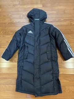 adidas ブラックダウンベンチコートのサムネイル