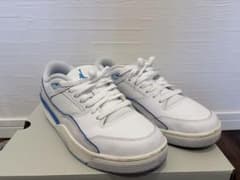 値下げ！ NIKE JORDAN FLIGHT スニーカー ホワイト/ブルーのサムネイル