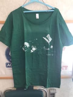 RADWIMPS 公式グッズ　ツアーTシャツのサムネイル