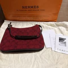 COACH コーチ シグネチャー ポーチ レッドのサムネイル