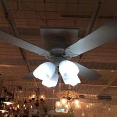 新品✨シーリグファン LEDライトのサムネイル