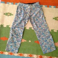 値下げ！春物☆クロップドパンツ＊フェリシモ＊花柄のサムネイル