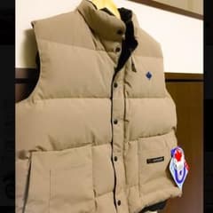 カナダグース ダウンベストのサムネイル