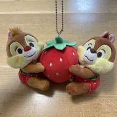 ディズニーストア チップとデール ぬいぐるみ いちご キーチェーン