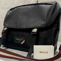 極美品✨BALLY バリー ショルダーバッグ 斜め掛け A4収納 ビジネス 黒
