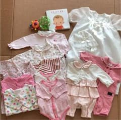 秋冬生まれ 女の子 ベビードレスのサムネイル