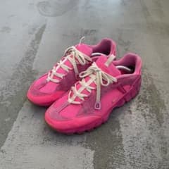 nike × jacquemusエアフマラ　ピンクのサムネイル