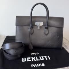 極美品 定価72.6万円 ベルルッティ エミーオ スクリットレザーブリーフ 